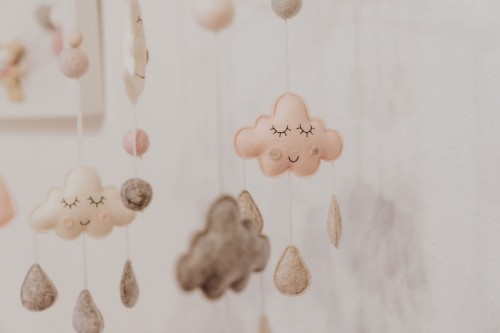 Stoff Wolken im Kinderzimmer.