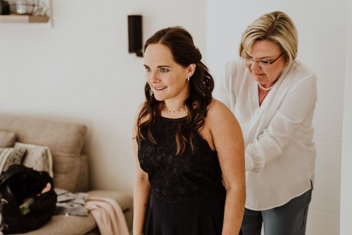 Gettingready Trauzeugin