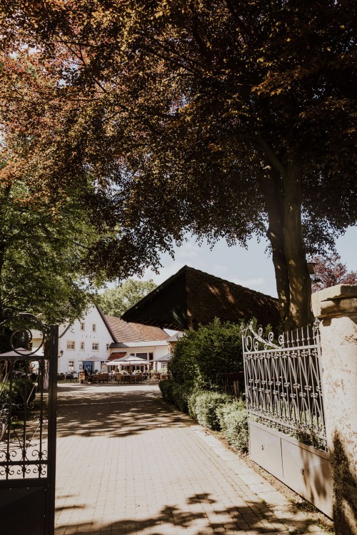 Farbfoto Hochzeit Eingangstor Schmücker Hof Bottrop