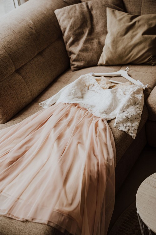 Gettingready Brautoutfit